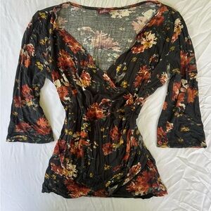 WOMENS BLOUSE SIZE LARGE